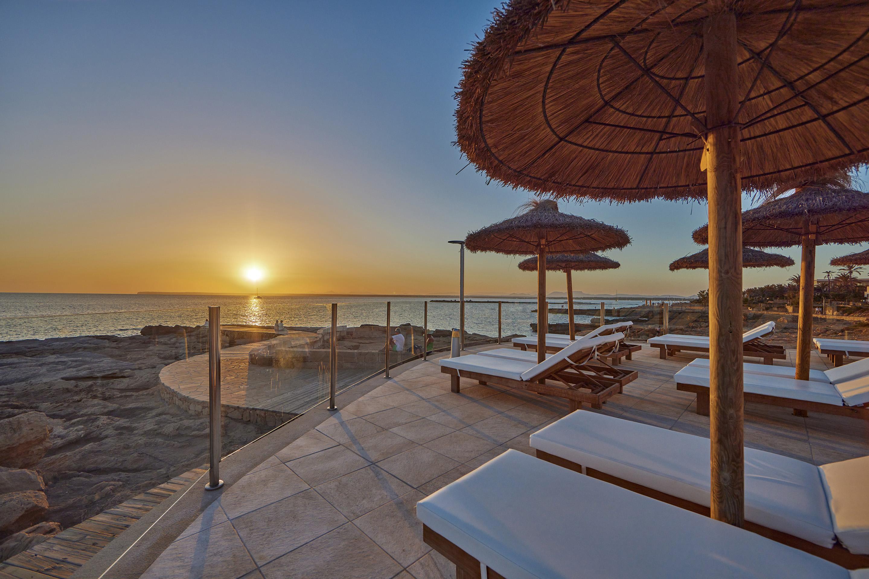 Universal Hotel Cabo Blanco - Adults Only Colonia de Sant Jordi Eksteriør billede