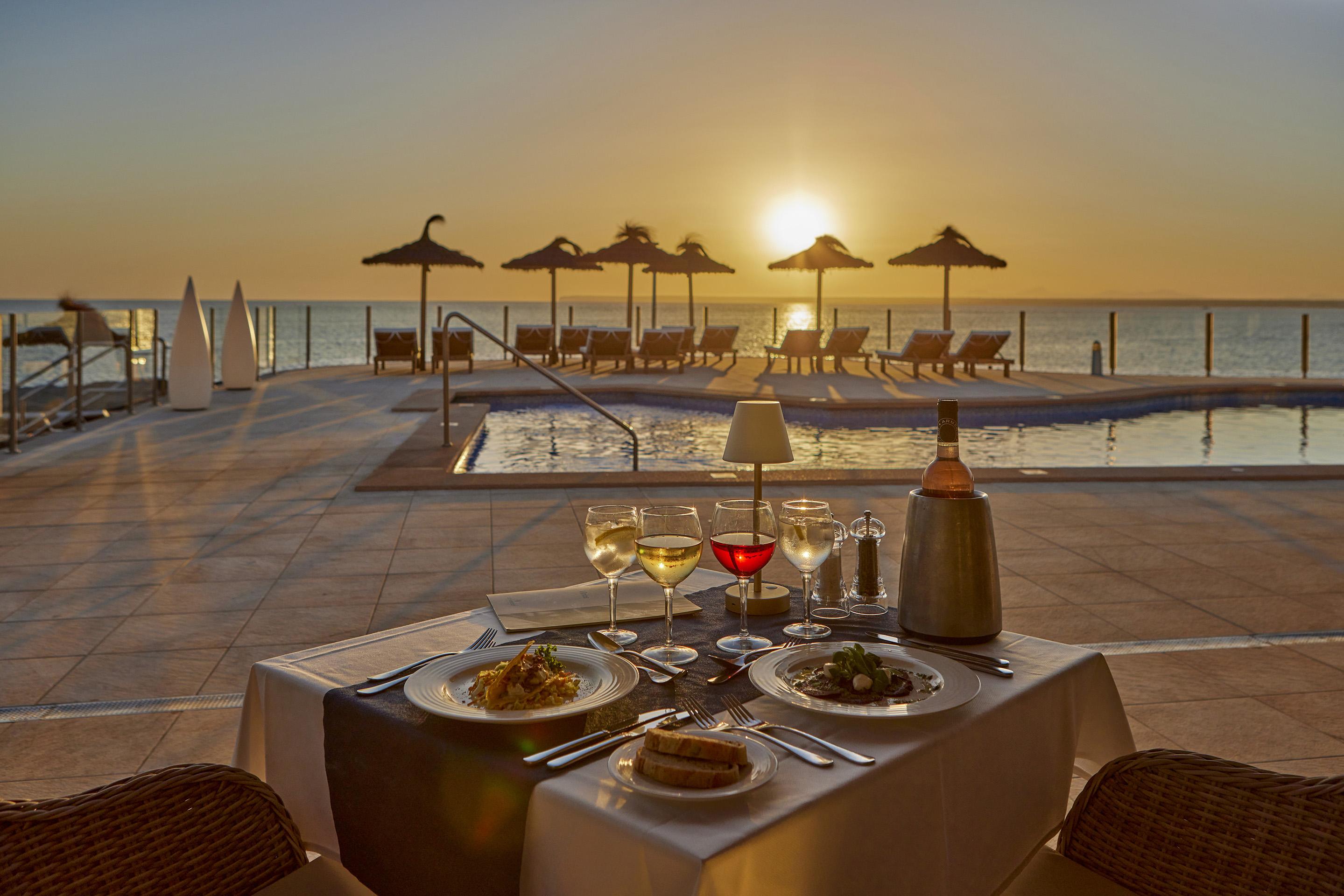 Universal Hotel Cabo Blanco - Adults Only Colonia de Sant Jordi Eksteriør billede