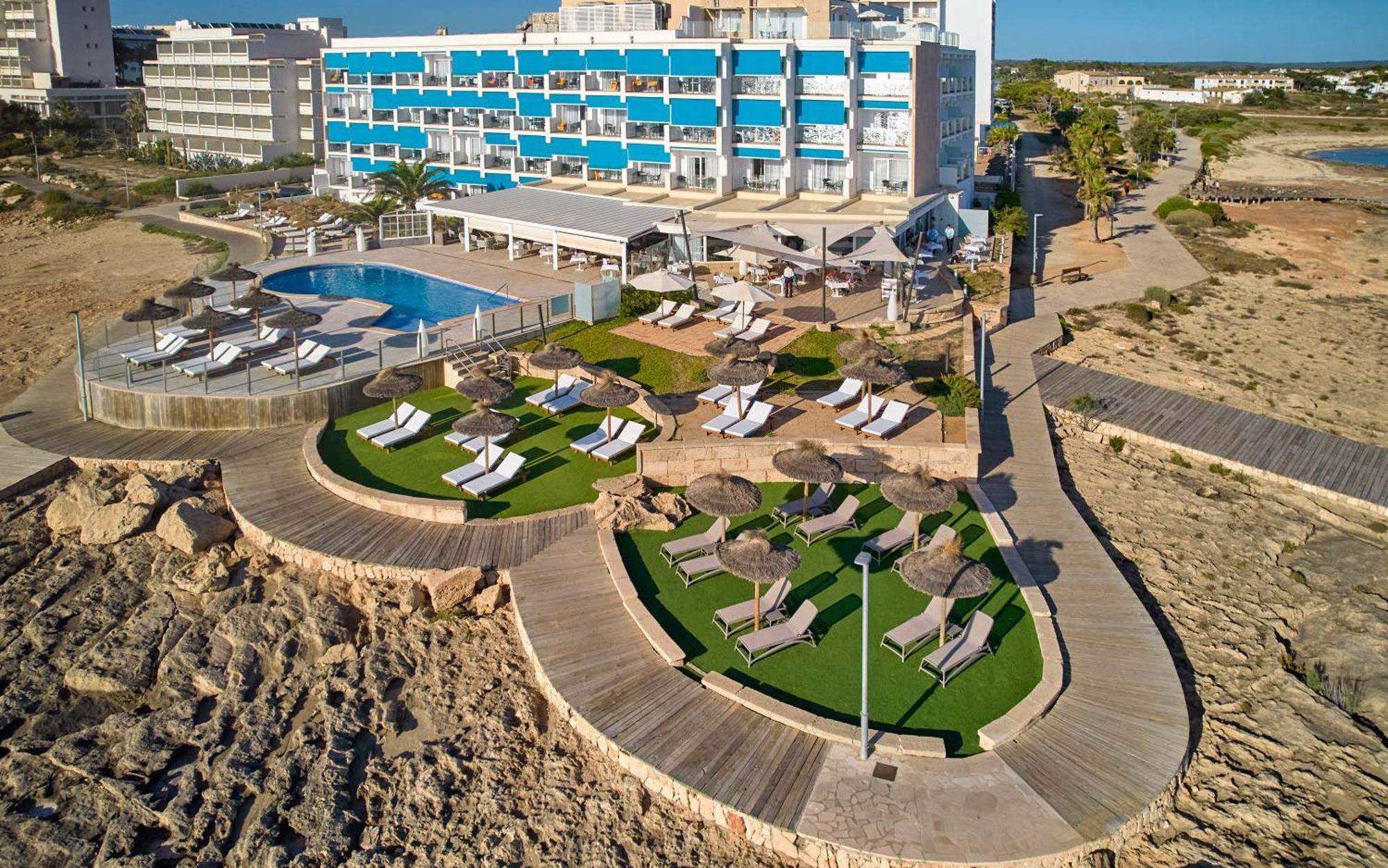 Universal Hotel Cabo Blanco - Adults Only Colonia de Sant Jordi Eksteriør billede