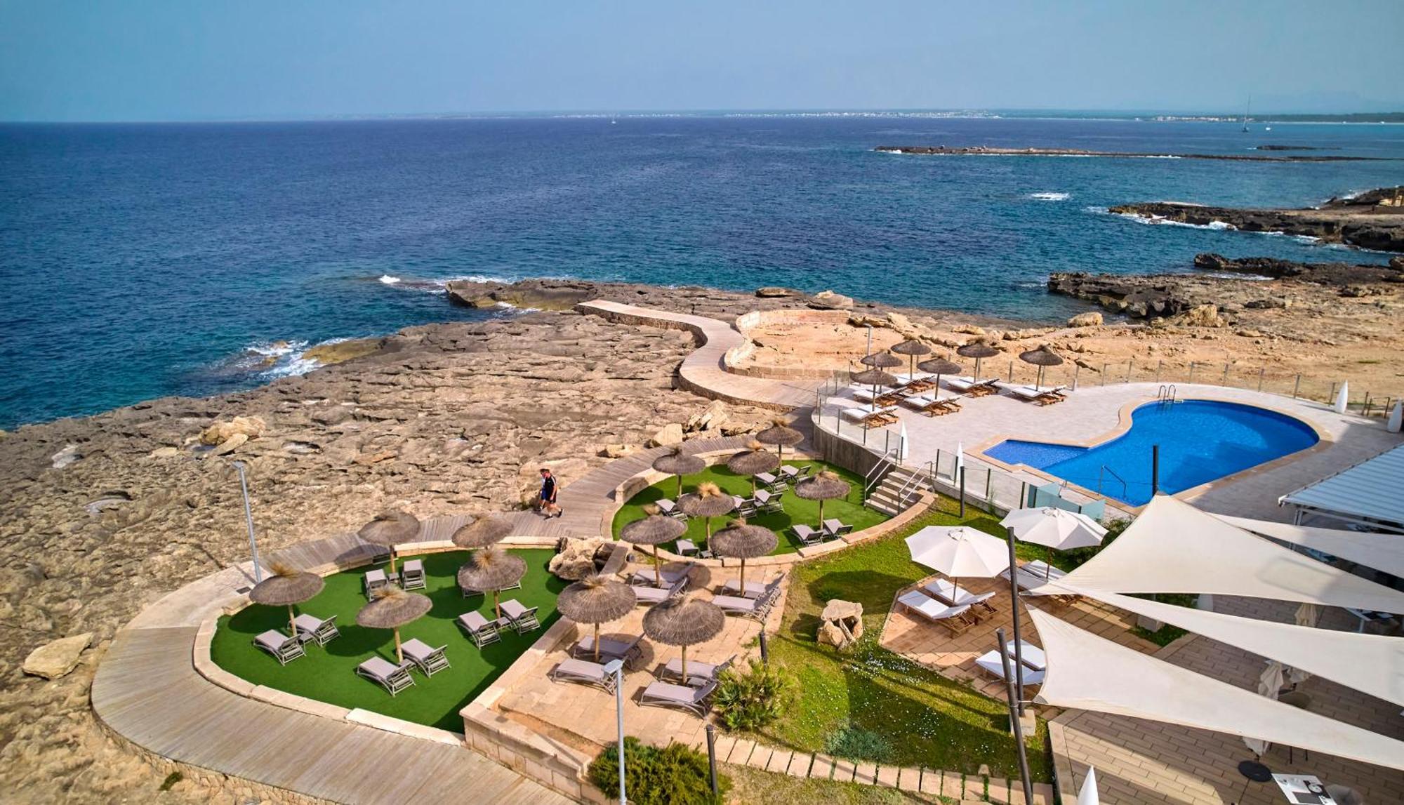 Universal Hotel Cabo Blanco - Adults Only Colonia de Sant Jordi Eksteriør billede